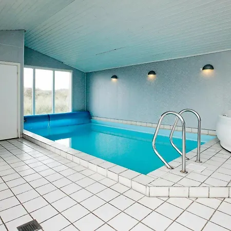 Four-bedroom Holiday In Hals 5